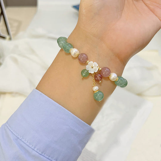 Green Strawberry Quartz Peach Blossom Bracelet
