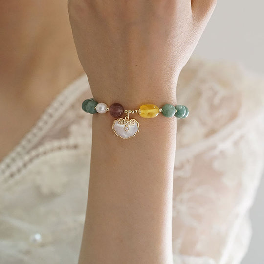 Jade Sea Shell Ruyi Luck Bracelet