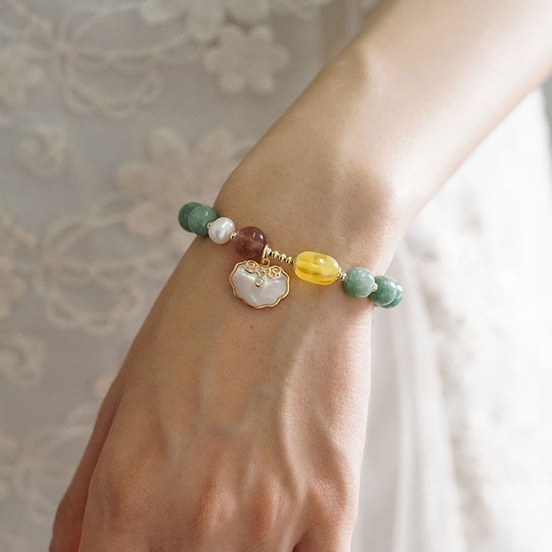 Jade Sea Shell Ruyi Luck Bracelet