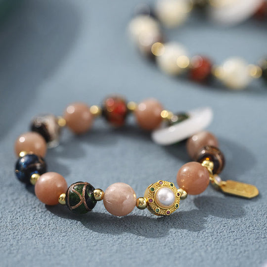Incense Ash Liuli Glass, Tridacna Bracelet